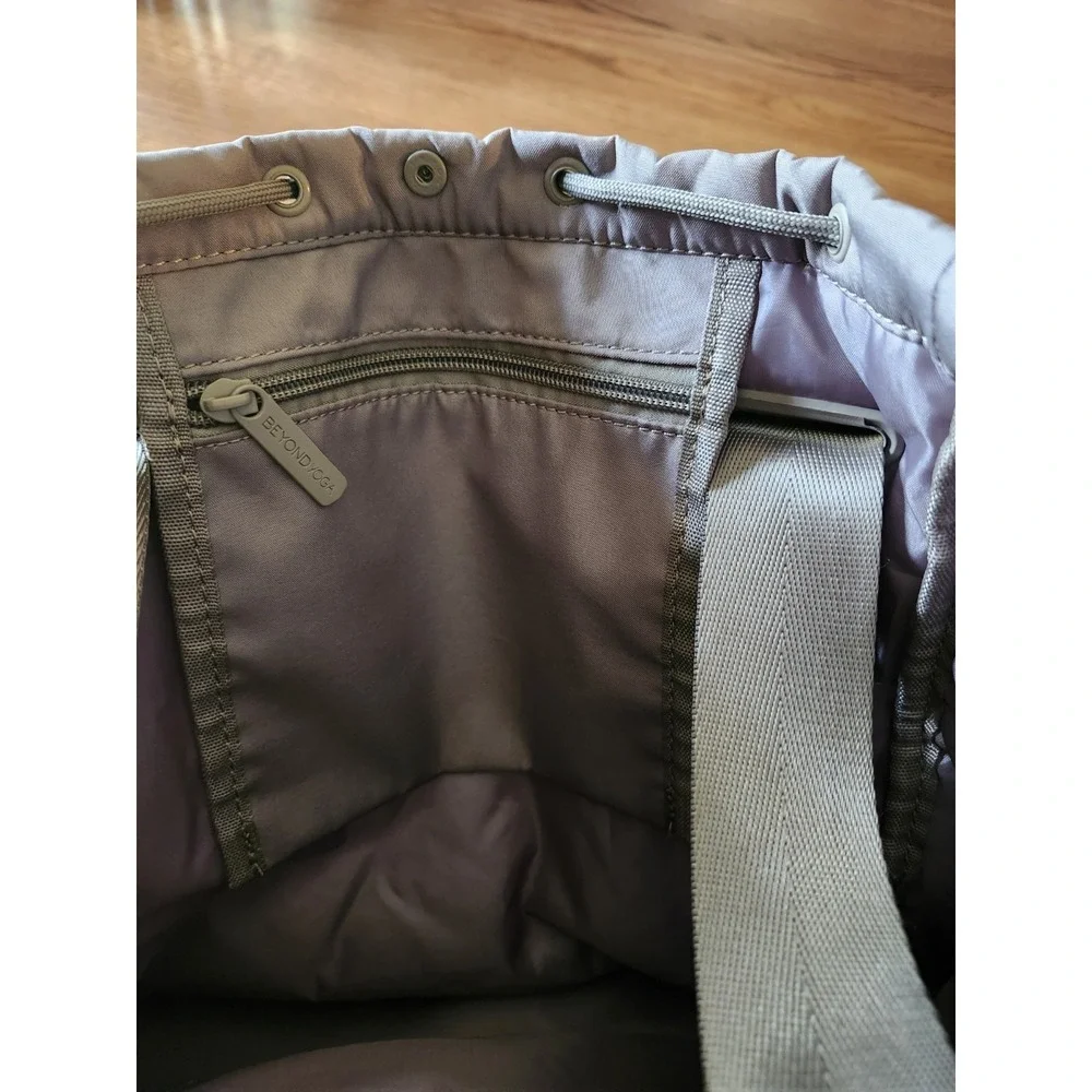Beyond Yoga Convertible Gym Bag Backpack in Birch Color Taupe